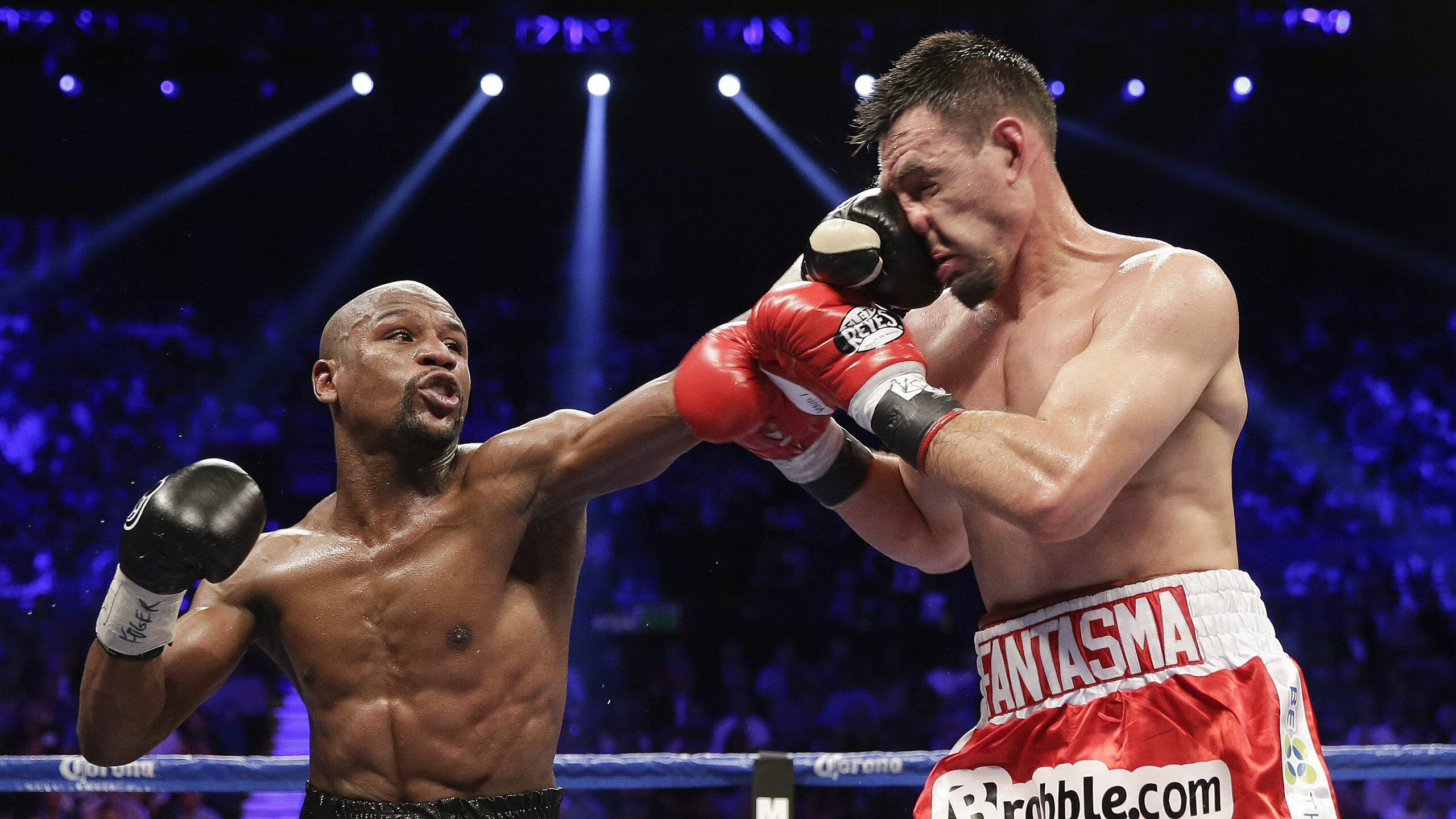 爱游戏体育APP下载-福特：凭借冷静的场上处理球，成为全黑队的节奏控制者，福特qos